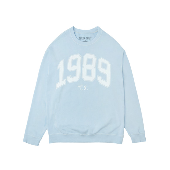 Official Taylor Swift 1989 Crewneck Medium IN HAND - FAST SHIP NOW!! - SOLD OUT - Picture 2 of 4